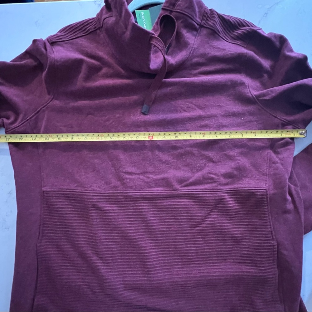 L.L. Bean Women's cozy pullover in deep port heather burgundy - Picture 6 of 8